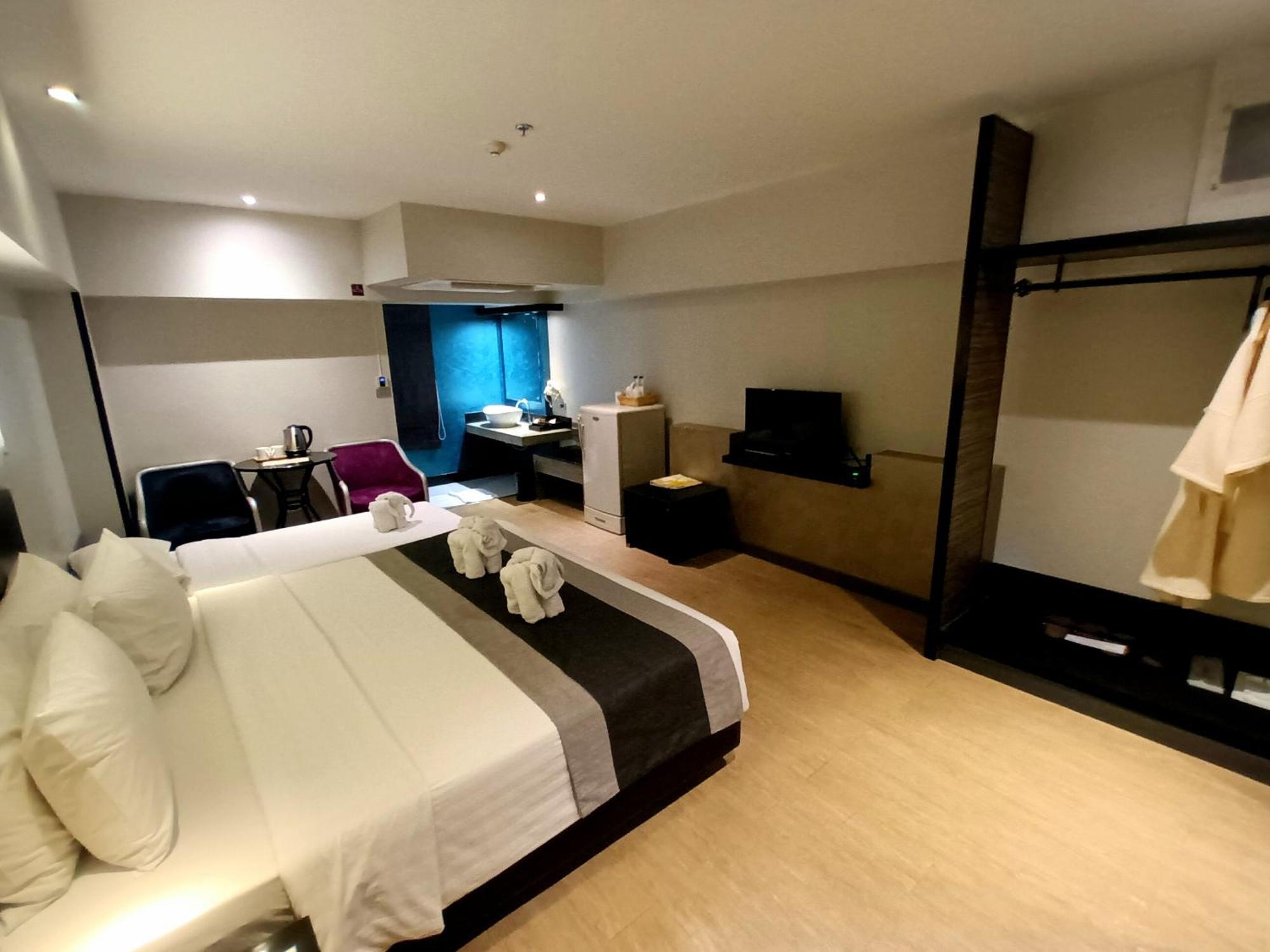 Nouvo City Hotel Μπανγκόκ Δωμάτιο φωτογραφία